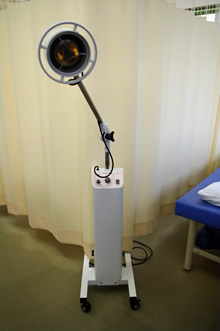 遠赤外線治療器 遠赤外線治療器